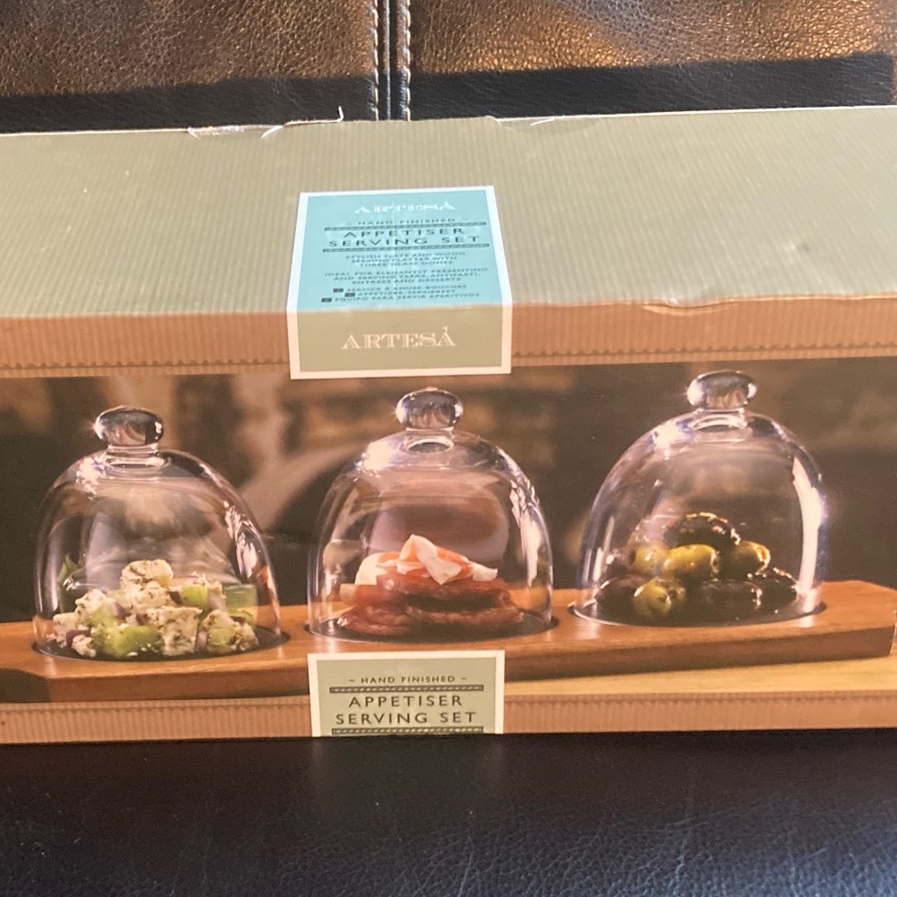 Artesà Hand Finished Slate, Wood & Glass Dome Appetizer Serving Set